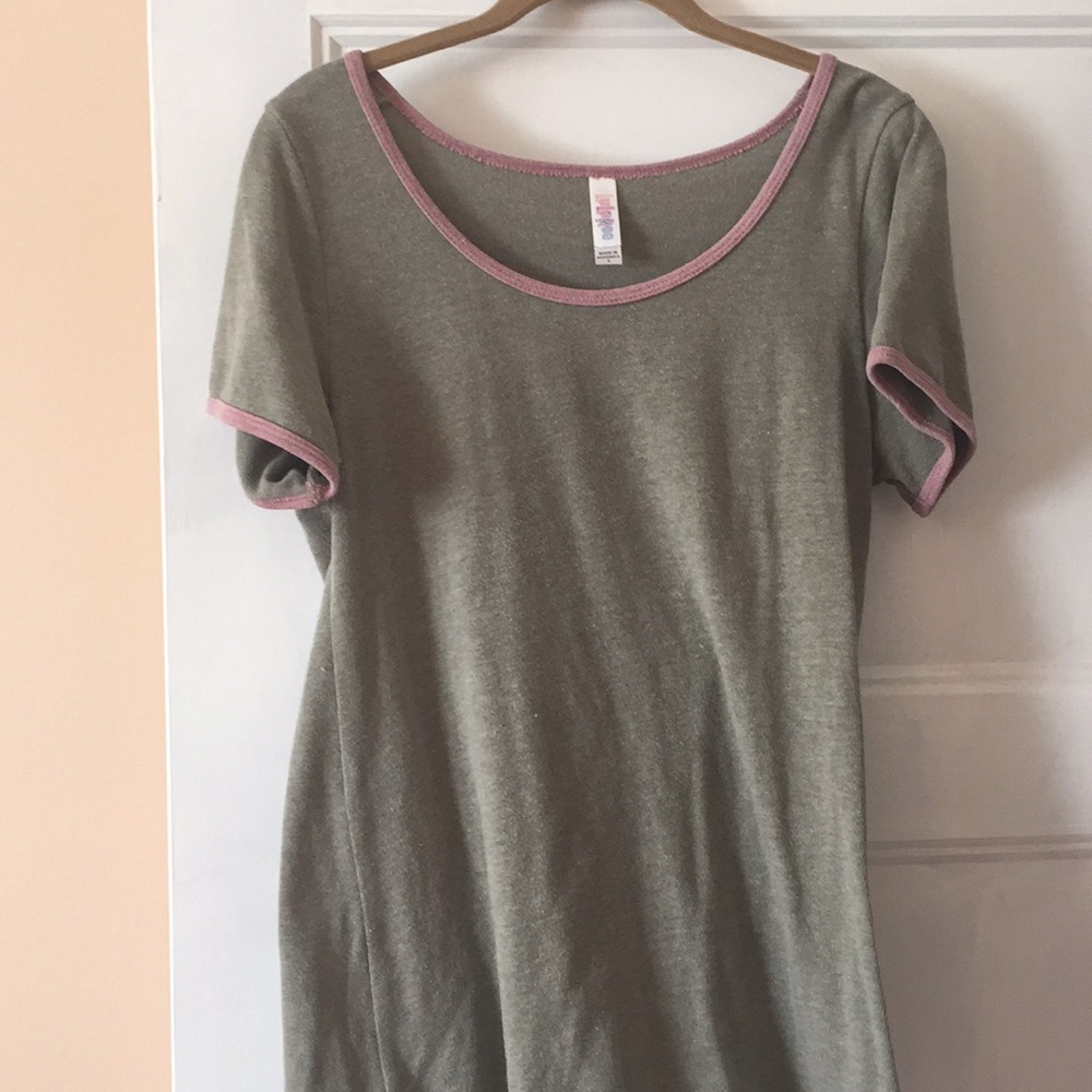 LuLaRoe Classic T